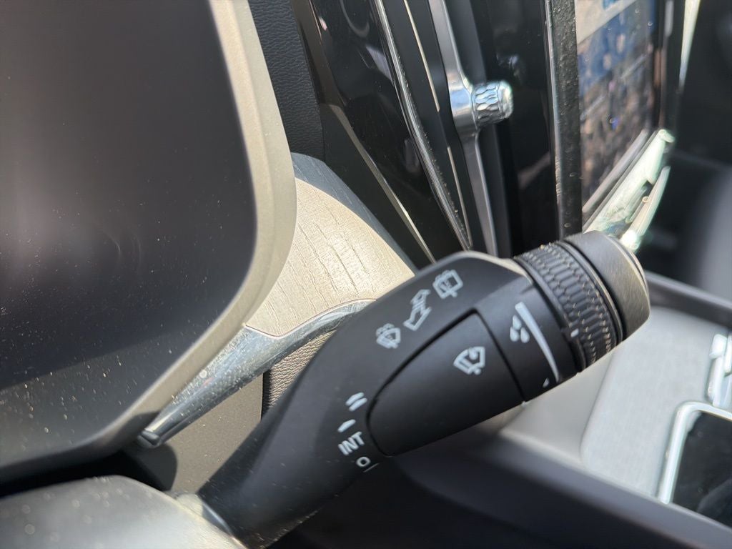 2025 Volvo XC60 B5 Plus Volvo Certified