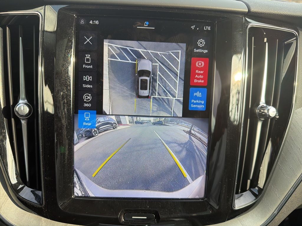 2025 Volvo XC60 B5 Plus Volvo Certified