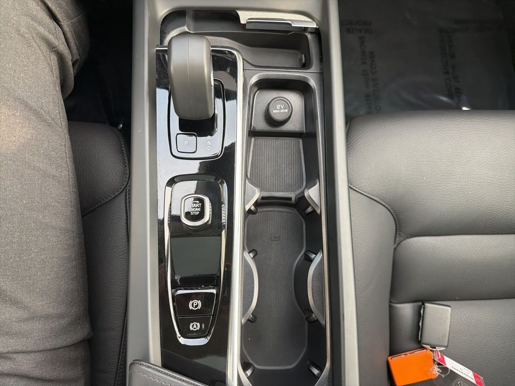 2025 Volvo XC60 B5 Plus Volvo Certified