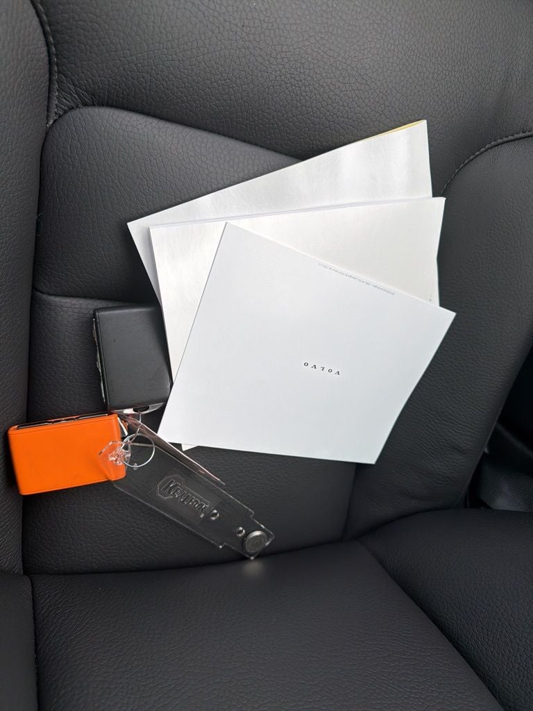 2025 Volvo XC60 B5 Plus Volvo Certified