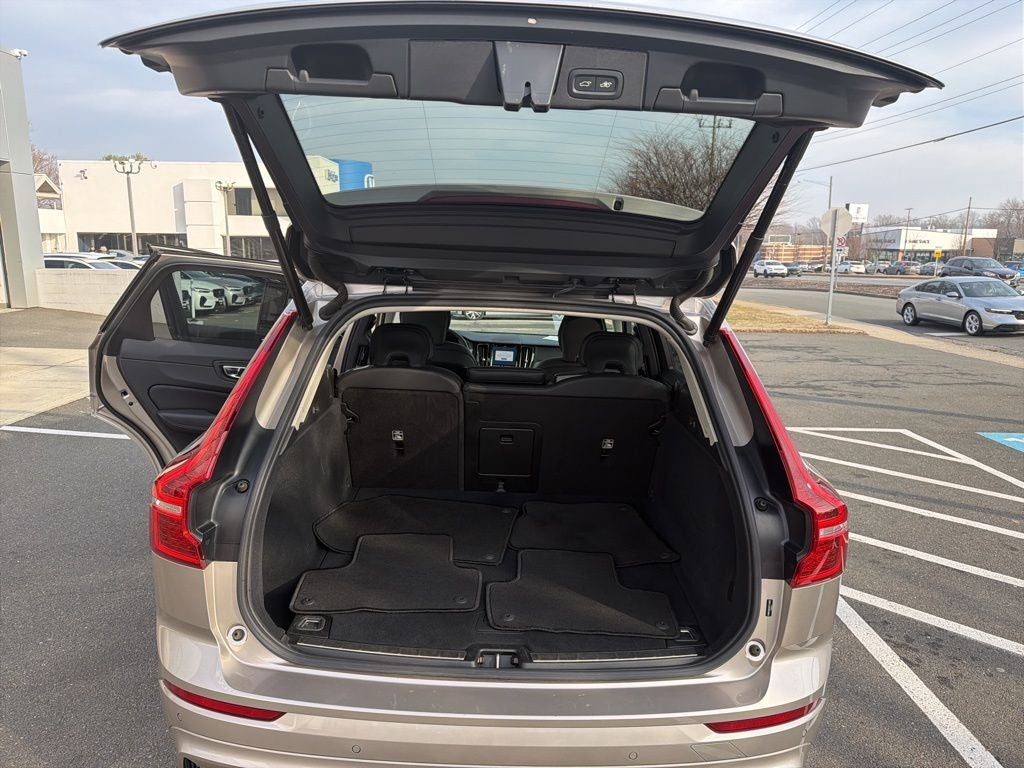 2025 Volvo XC60 B5 Plus Volvo Certified