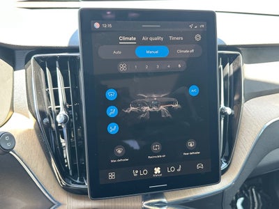 2026 Volvo XC60 B5 Plus