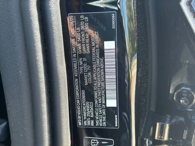 2026 Volvo XC60 B5 Plus