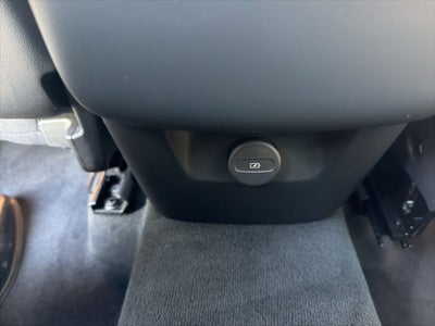 2025 Volvo XC60 B5 Plus Volvo Certified