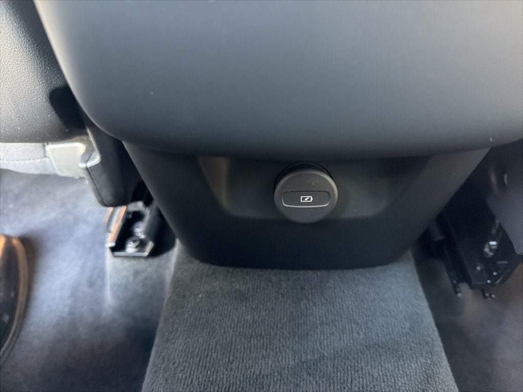 2025 Volvo XC60 B5 Plus Volvo Certified