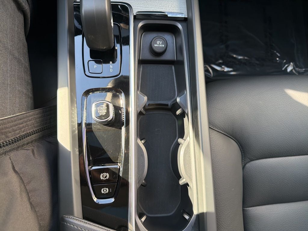 2025 Volvo XC60 B5 Plus Volvo Certified