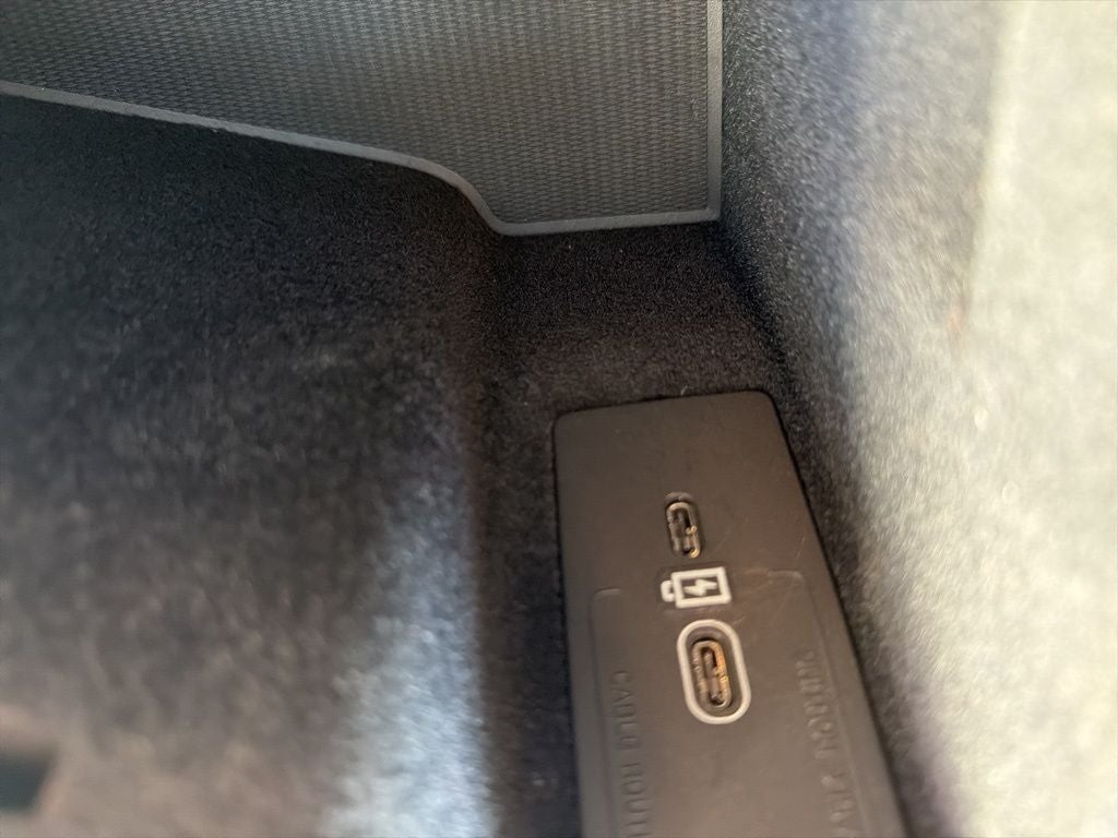 2025 Volvo XC60 B5 Plus Volvo Certified