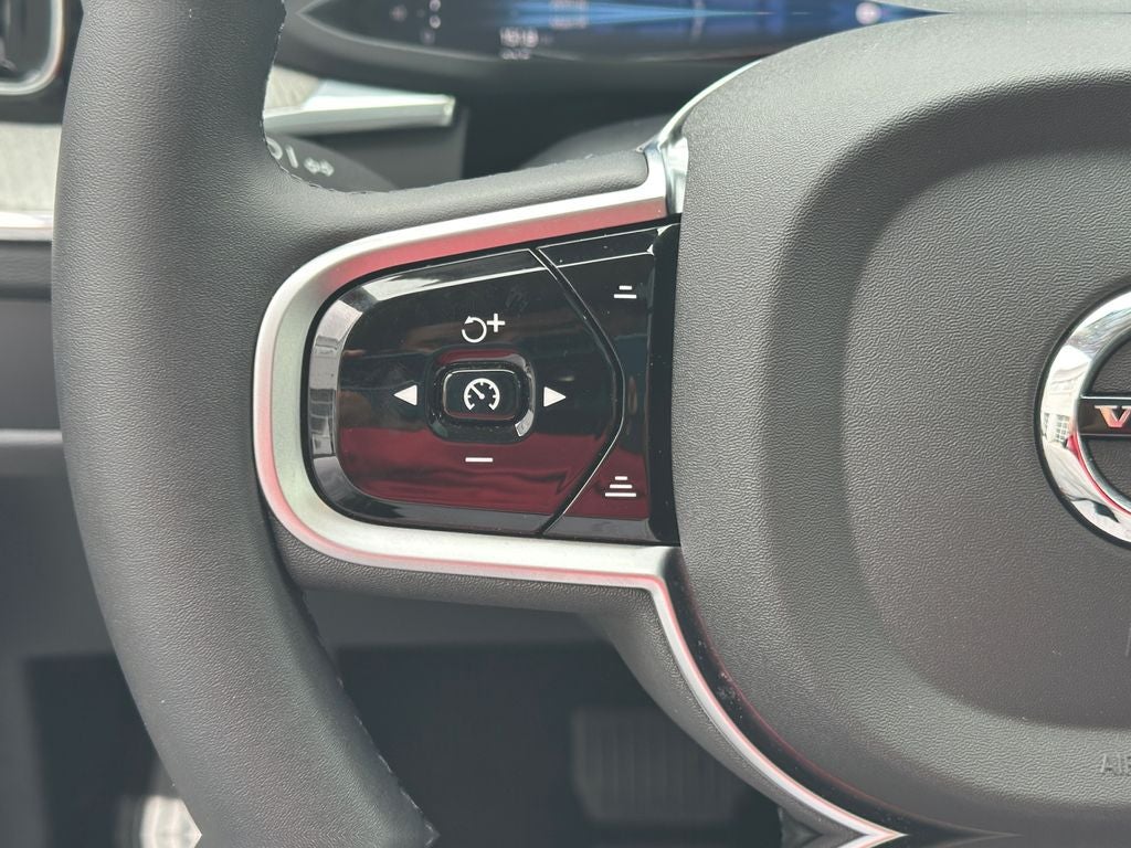 2025 Volvo XC60 B5 Plus Volvo Certified