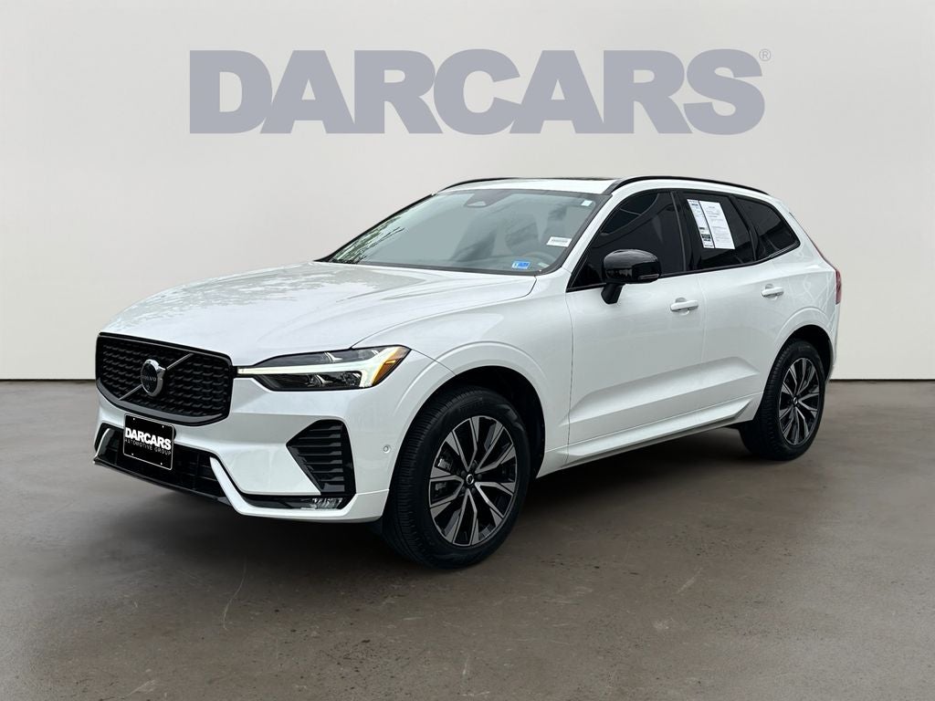 2025 Volvo XC60 B5 Plus