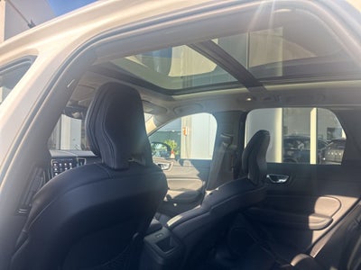 2025 Volvo XC60 B5 Core Volvo Certified