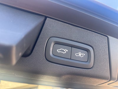 2025 Volvo XC60 B5 Core Volvo Certified