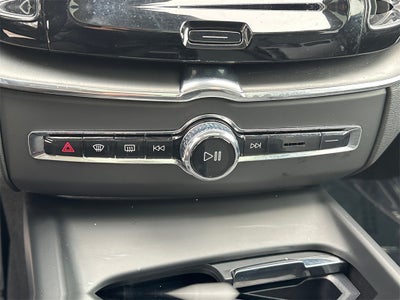 2025 Volvo XC60 B5 Core Volvo Certified Pre-Own