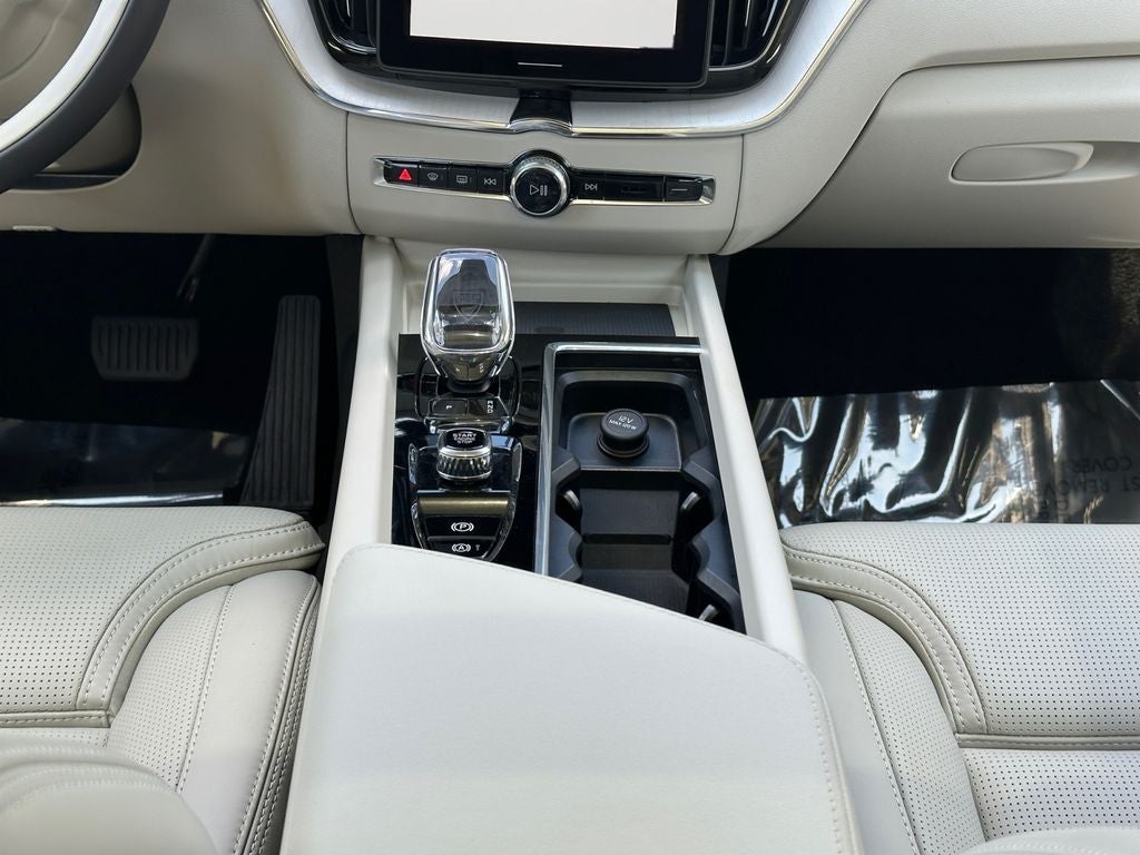 2026 Volvo XC60 B5 Ultra Volvo Certified