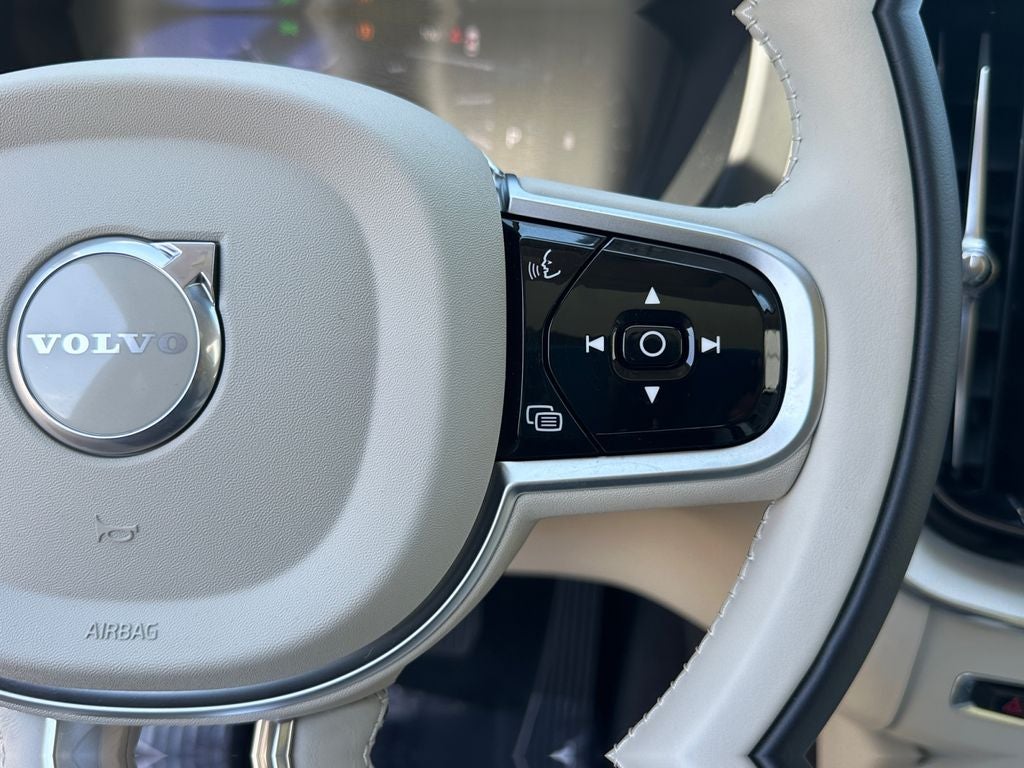 2026 Volvo XC60 B5 Ultra Volvo Certified