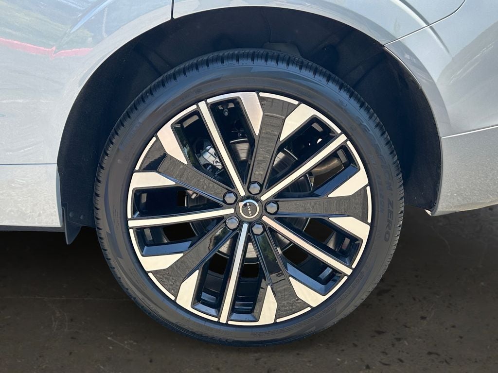 2026 Volvo XC60 B5 Ultra Volvo Certified